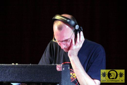 DJ Commander K (D) and DJ Peanut Vendor (D) 8. Riverside Stomp - Reduit, Mainz-Kastel 02. Juni 2012 (10).JPG